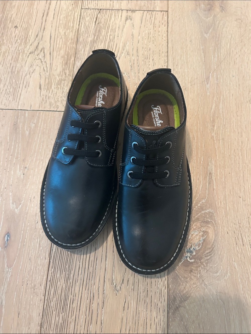 Florsheim Black Leather Derby Shoes with Green Insole